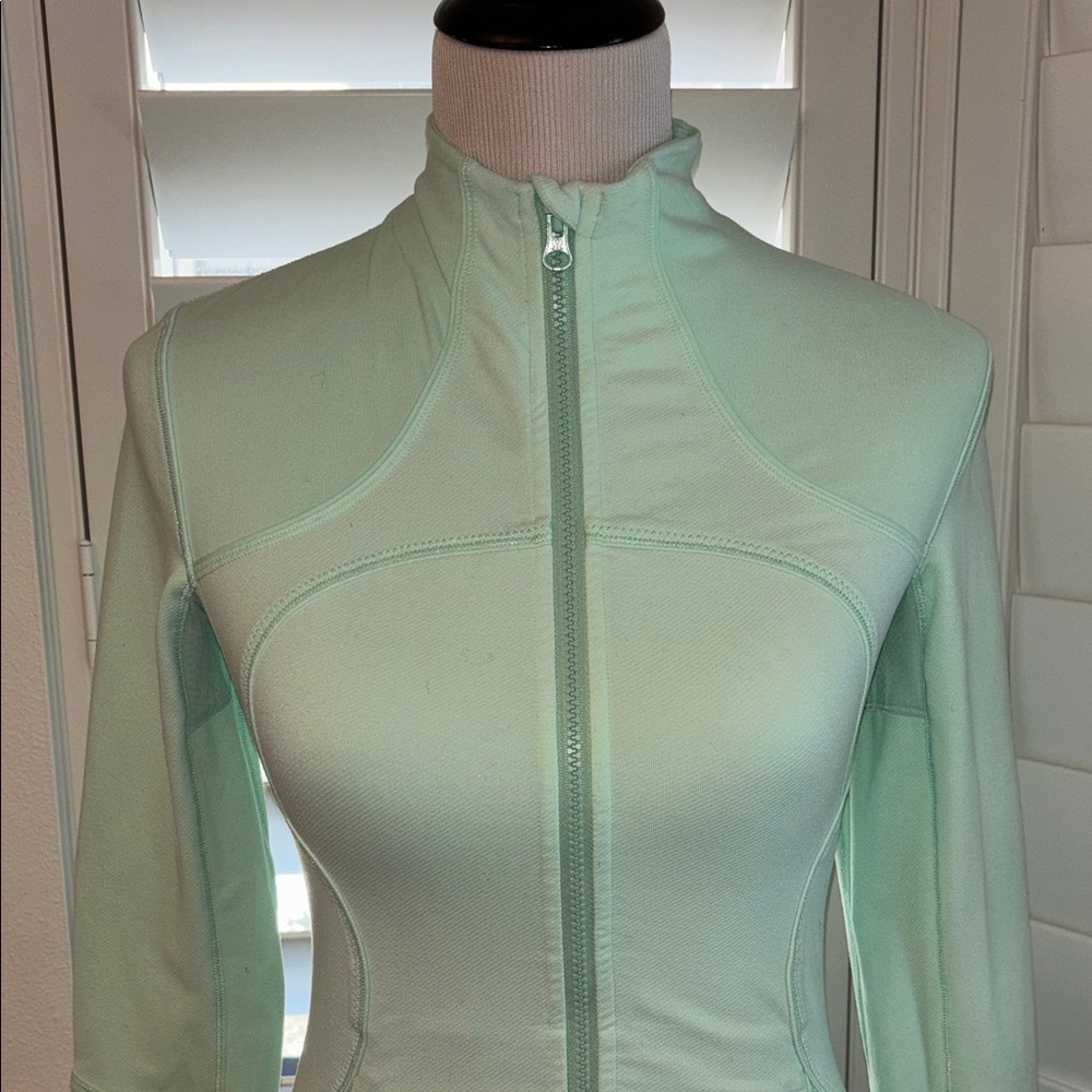 lululemon athletica Light Green Jacket - Size 2